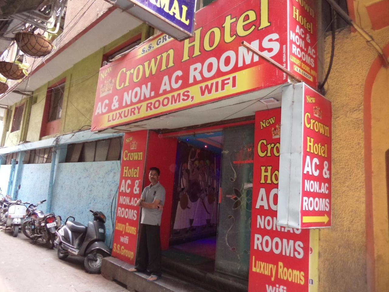 New Crown Hotel Indore Ngoại thất bức ảnh