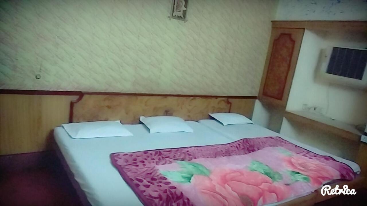New Crown Hotel Indore Ngoại thất bức ảnh