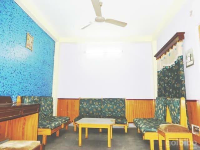 New Crown Hotel Indore Ngoại thất bức ảnh